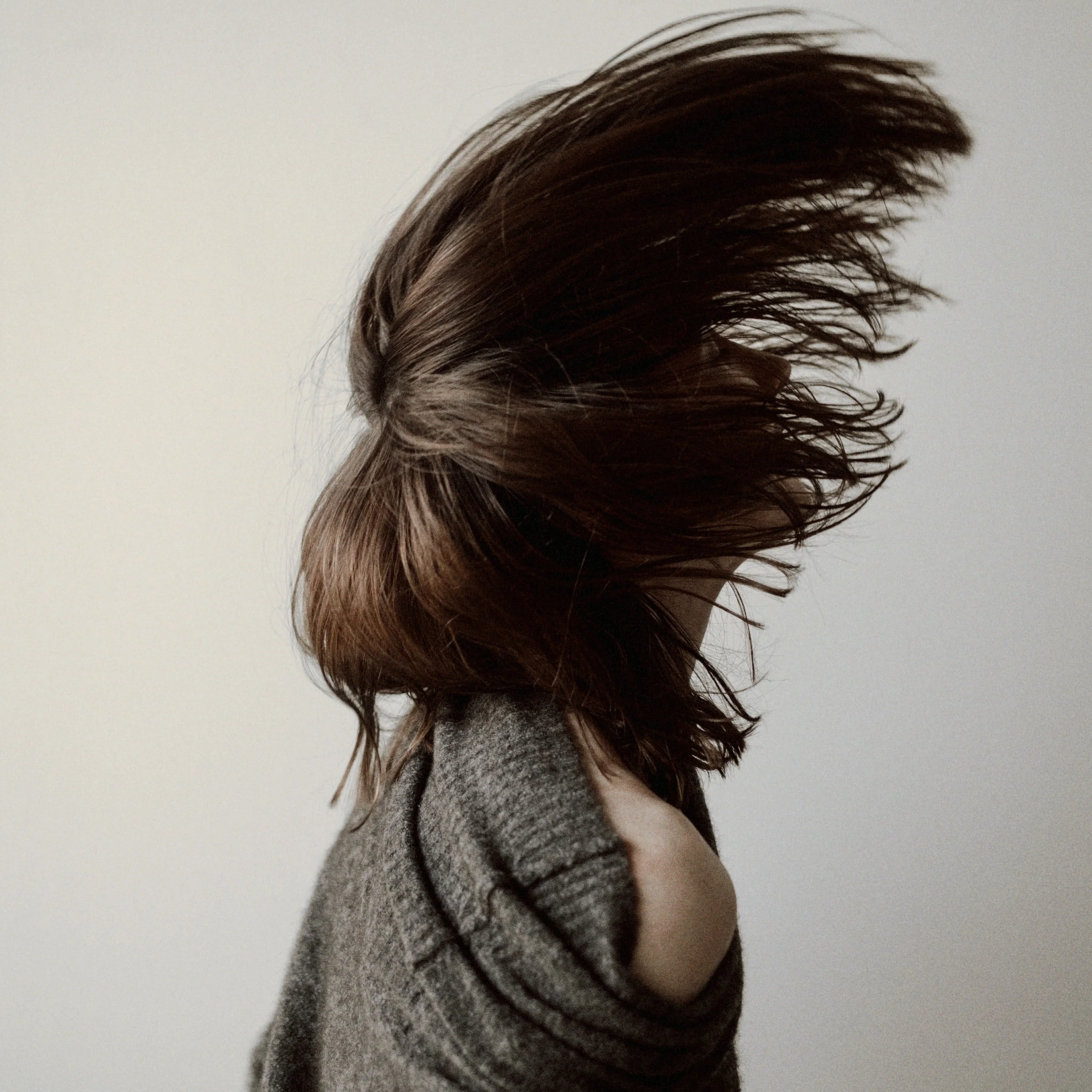 Everything you need to know about Hair Loss – from Traditional Chinese Medicine, Acupuncture and Western Medicine 