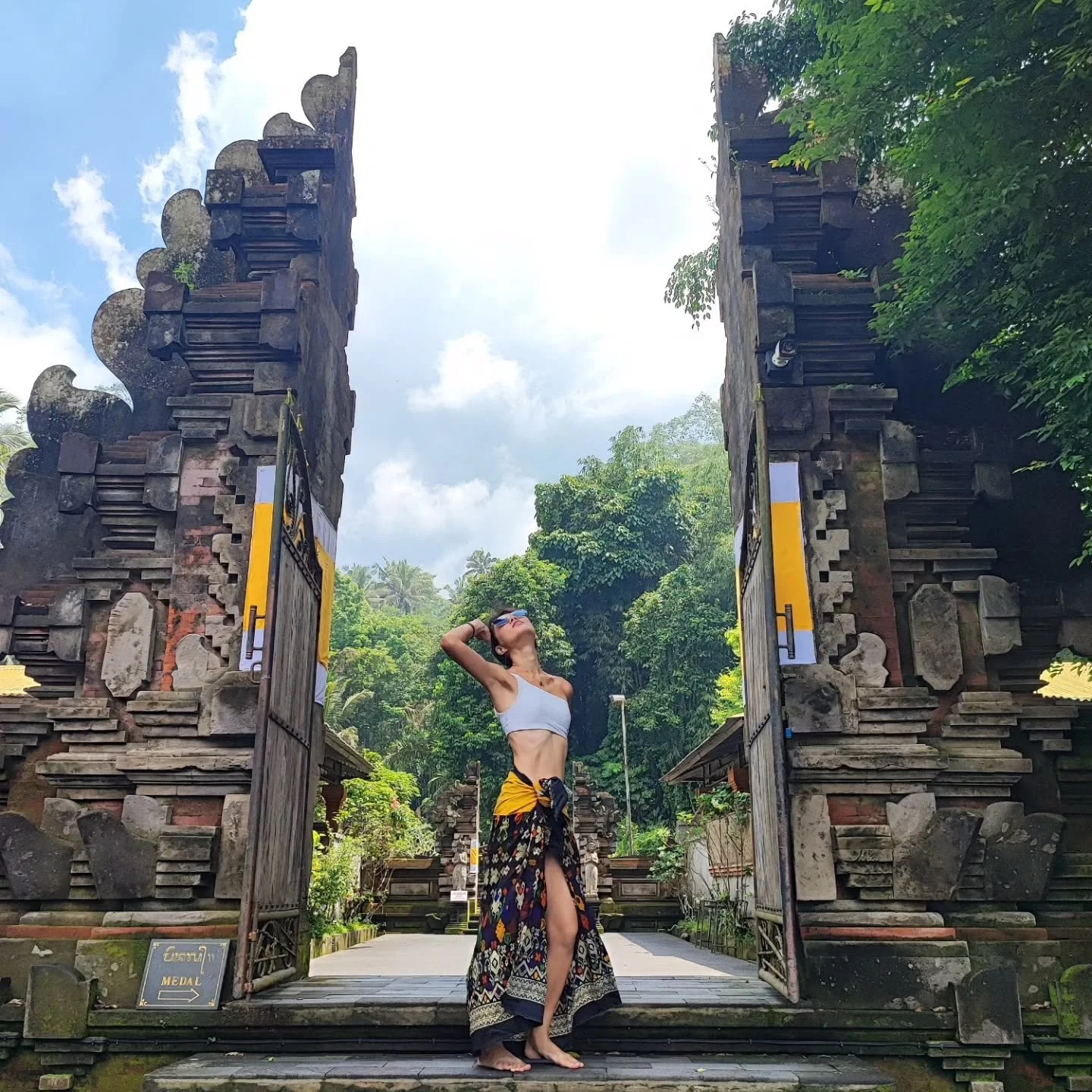 Dr Xiang Jun Serves the World Bali November 2025 
International Private TCM Consults &amp; Treatments
Day 3

There is no Gates of Heaven. 
But there is me.
And it's good enough.😎
Maybe even more than good enough. 
For I and Tradition bring magic to 