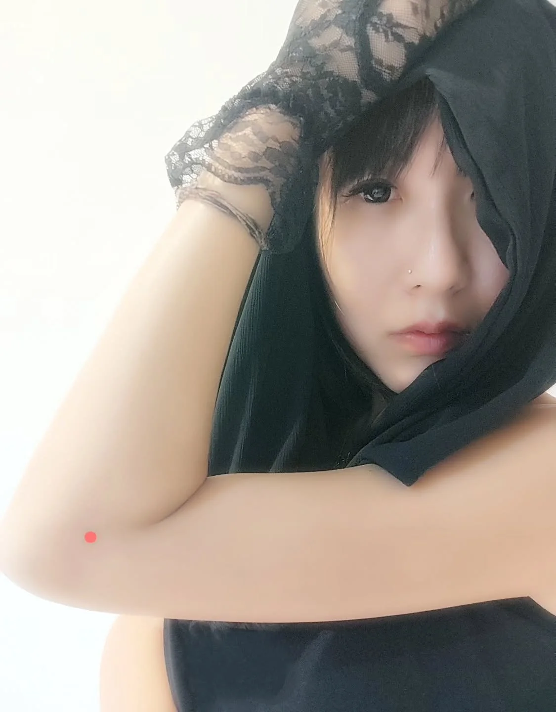 Acupoint Medicine: Qu Chi 曲池

Qu Chi 曲池
Pool at Bend

Benefits: 
-Clears Heat
-Cools Blood
-Eliminates Wind
-Resolves Dampness 
-Treats sore throat, toothache, febrile diseases
-Clears redness and pain of eyes
-Treats urticaria

drxiangjun.com
------