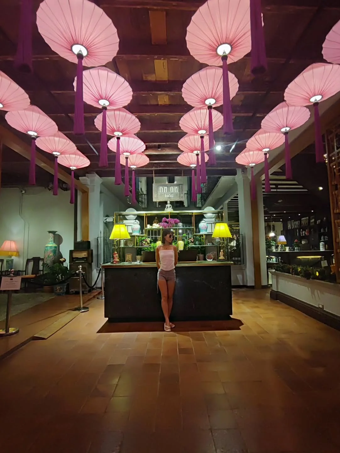 Dr Xiang Jun Serves the World 
International Overseas TCM Consults &amp; Treatments
Phuket November 2025
Day 8

I Still Love Lanterns.

❤️

drxiangjun.com

-------------------------------

By appointment and invite.
For consults, services, products, 