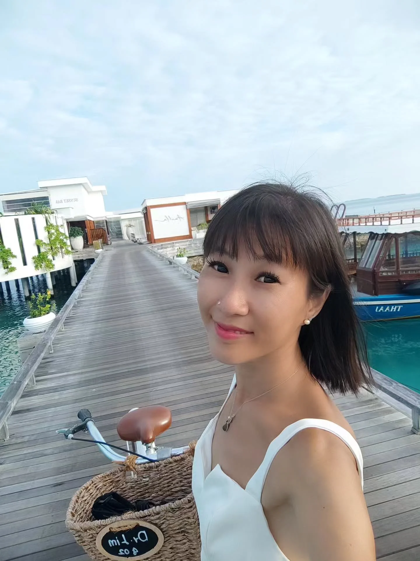 Dr&nbsp;Xiang&nbsp;Jun&nbsp;Serves&nbsp;the&nbsp;World
International&nbsp;Overseas 
TCM&nbsp;Consults&nbsp;&amp;&nbsp;Treatments
Maldives
October 2026
Day 1 

This Deja Vu happens because of Maldive's beautiful energy and love! 

Thank you for inviti