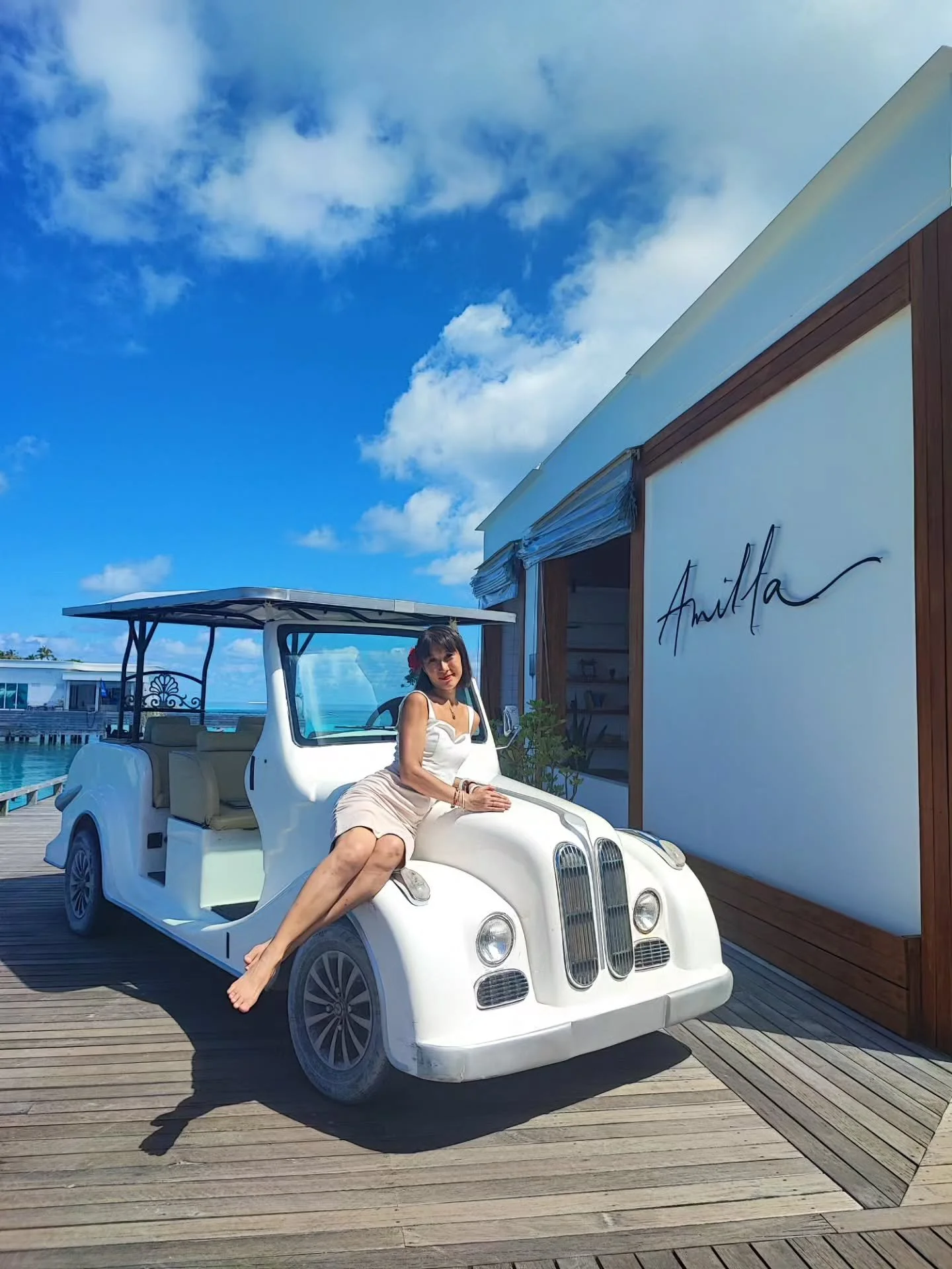 Dr&nbsp;Xiang&nbsp;Jun&nbsp;Serves&nbsp;the&nbsp;World
International&nbsp;Overseas 
TCM&nbsp;Consults&nbsp;&amp;&nbsp;Treatments
Maldives
October 2026
Day 6

Me and My Rolls Royce Buggy
😎❤️

drxiangjun.com
-------------------------
By&nbsp;appointme