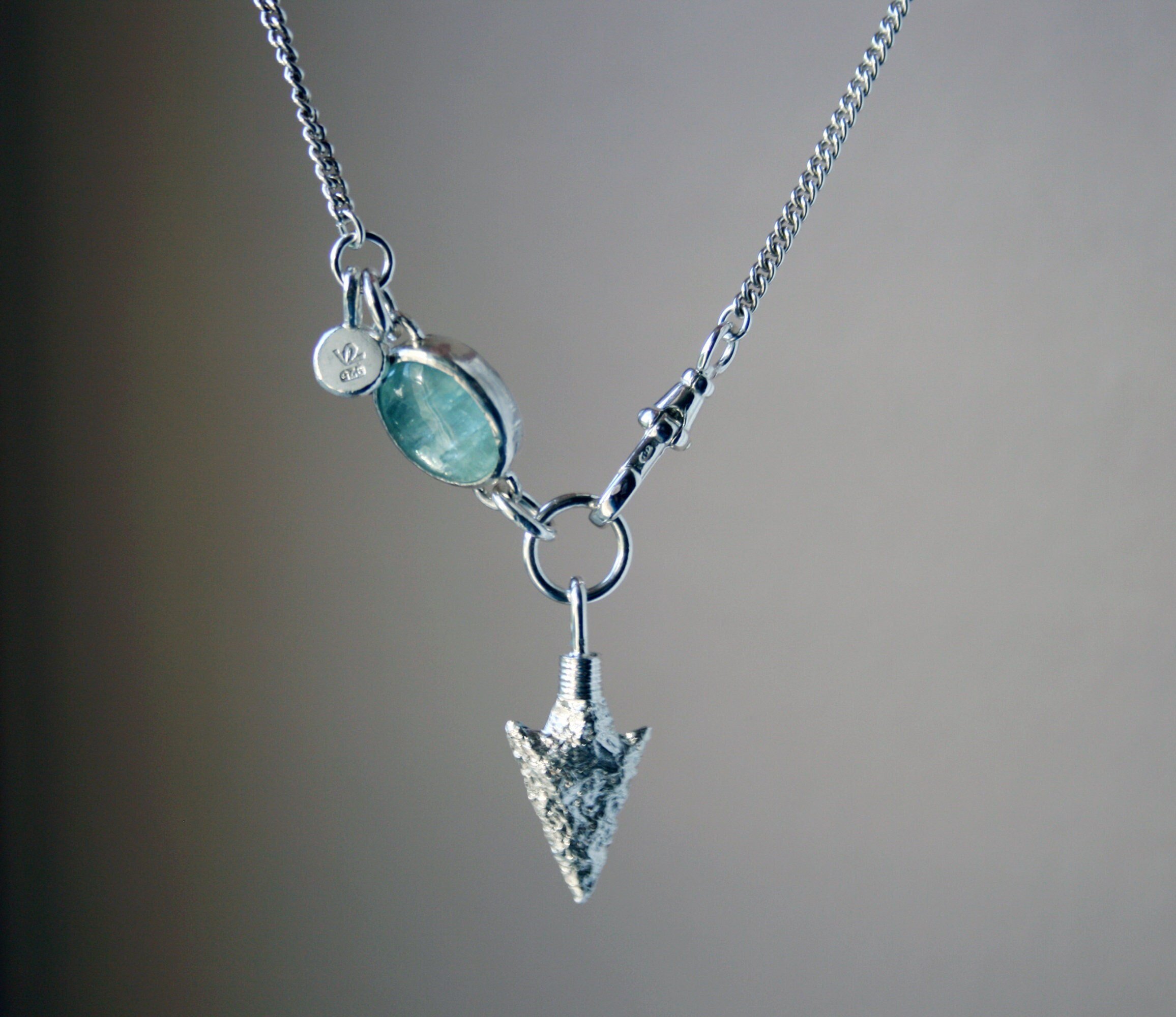 https://i.etsystatic.com/5806950/r/il/c30588/5680571013/il_fullxfull.5680571013_tkry.jpg