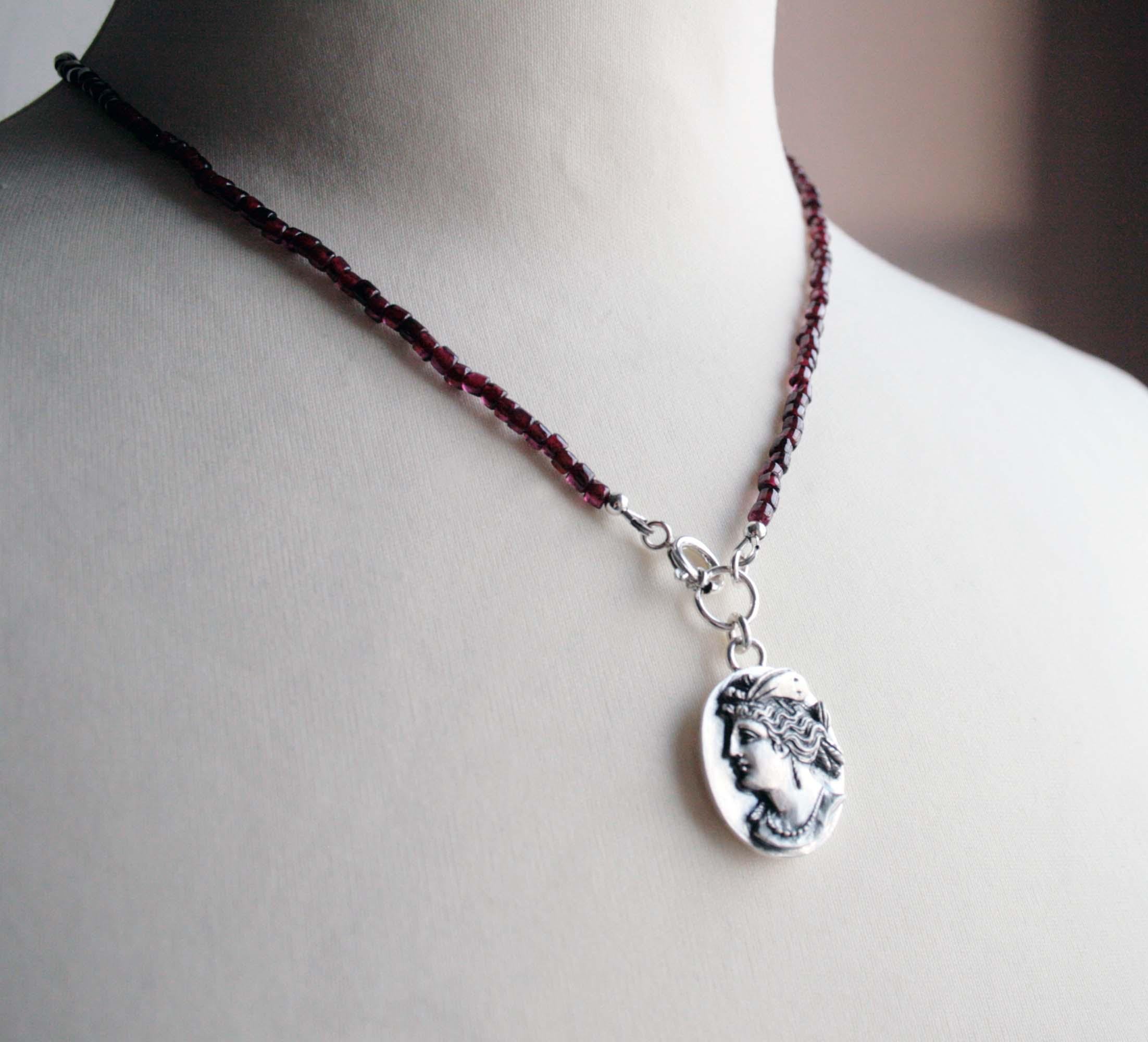 https://i.etsystatic.com/5806950/r/il/ffe520/6560793312/il_fullxfull.6560793312_f58p.jpg