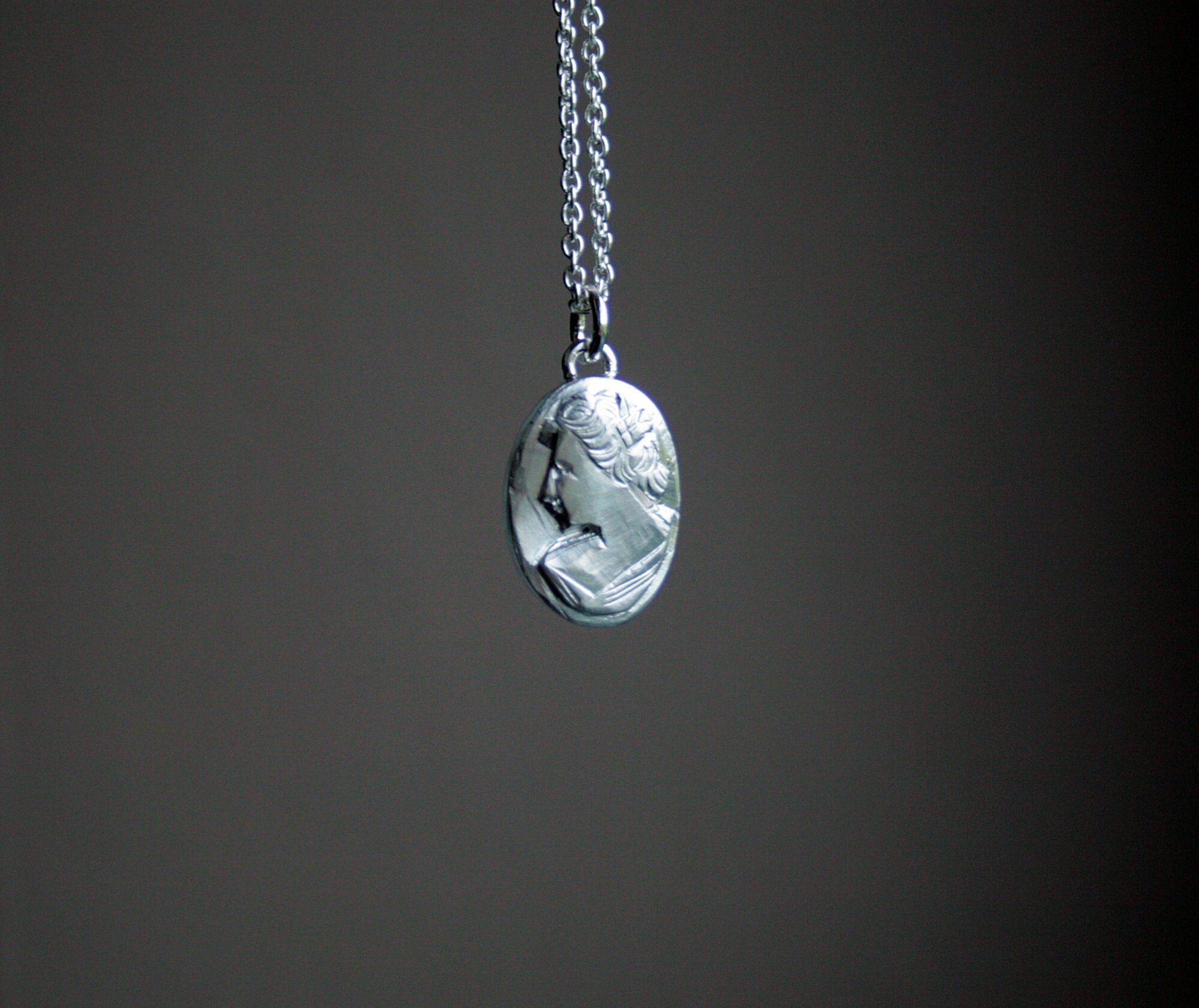 https://i.etsystatic.com/5806950/r/il/33a6b3/2083084746/il_fullxfull.2083084746_h6xz.jpg