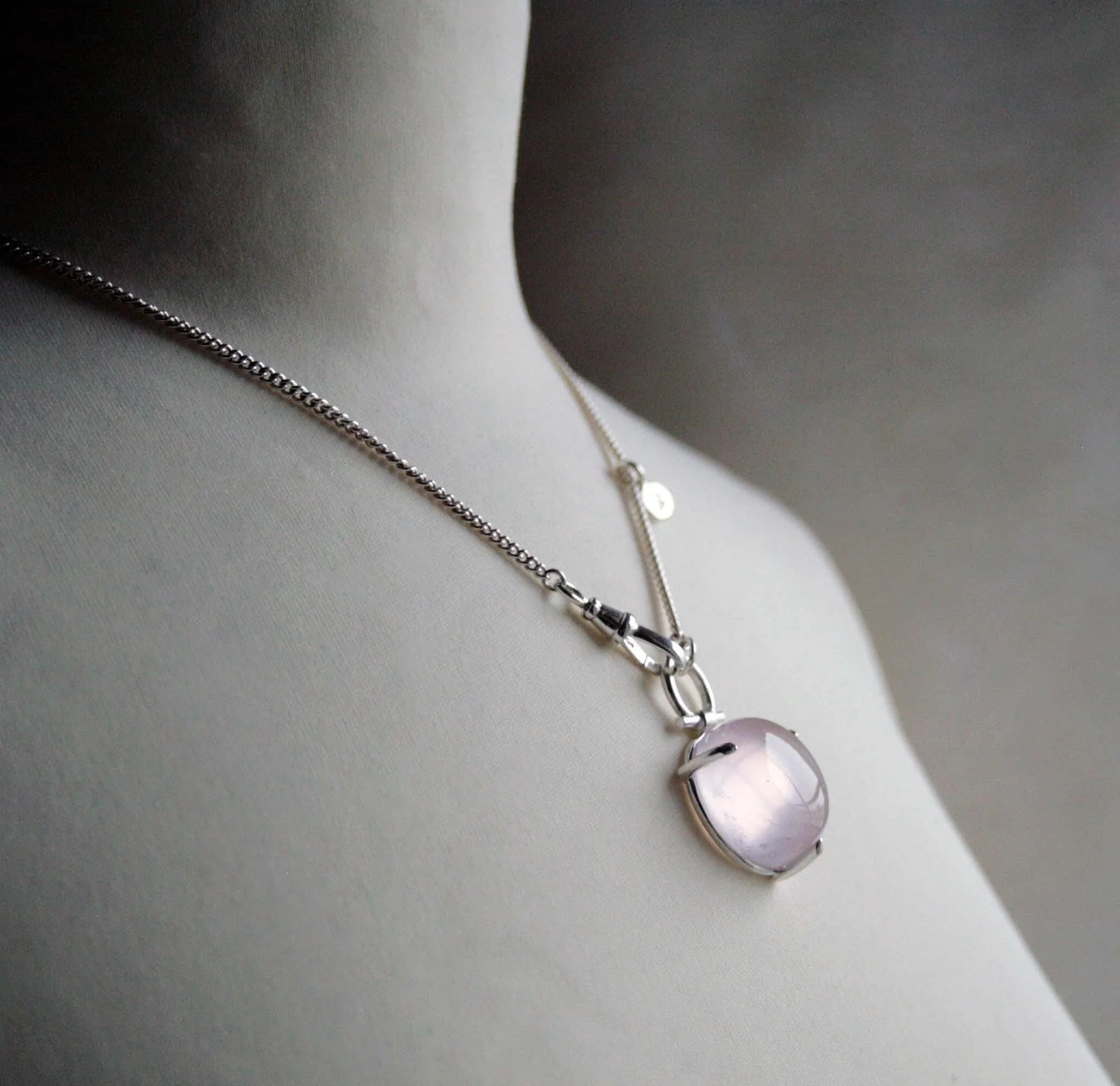 https://i.etsystatic.com/5806950/r/il/288d02/6625895119/il_fullxfull.6625895119_p83d.jpg