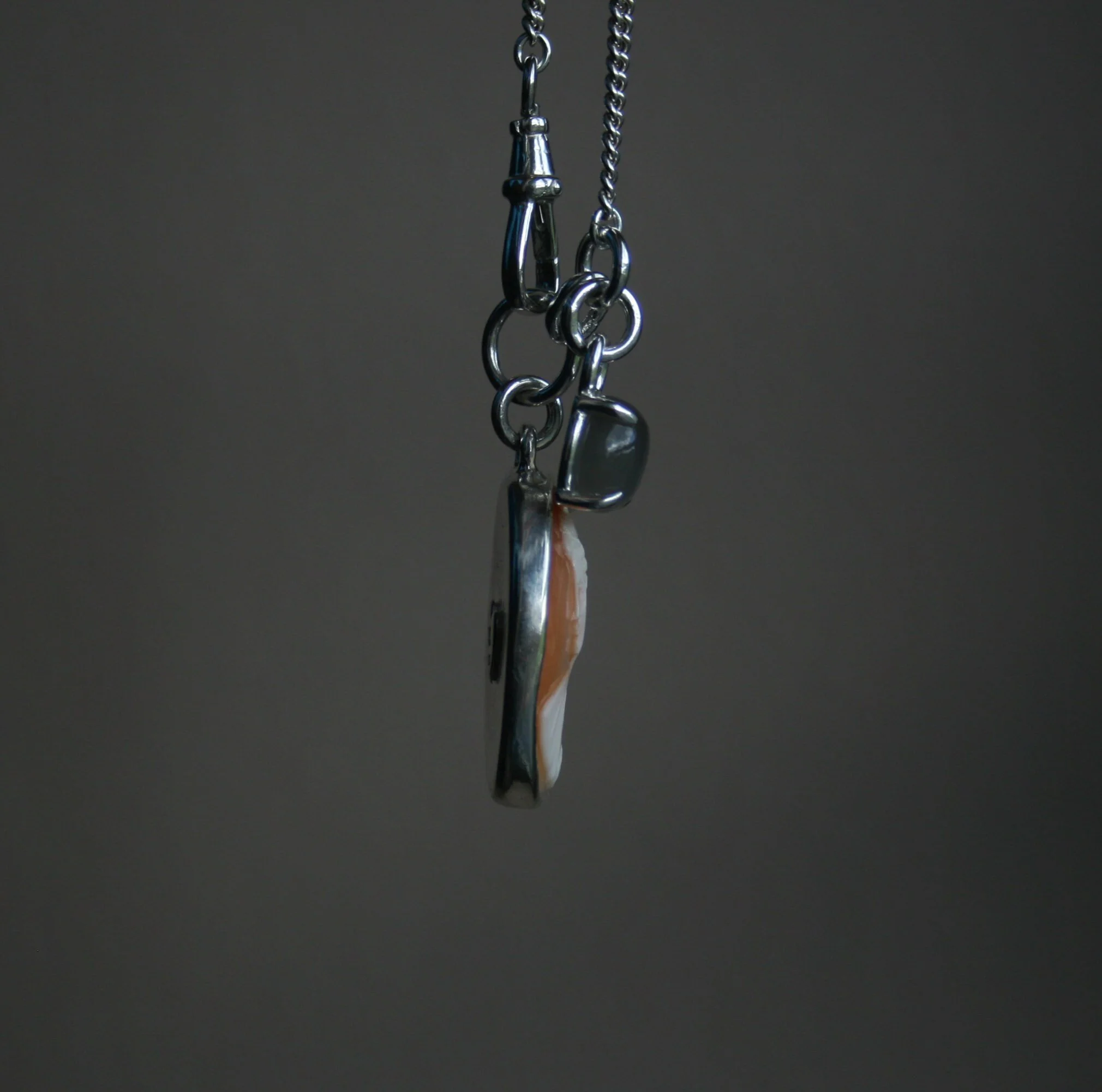 https://i.etsystatic.com/5806950/r/il/29ae24/5915543359/il_fullxfull.5915543359_916a.jpg