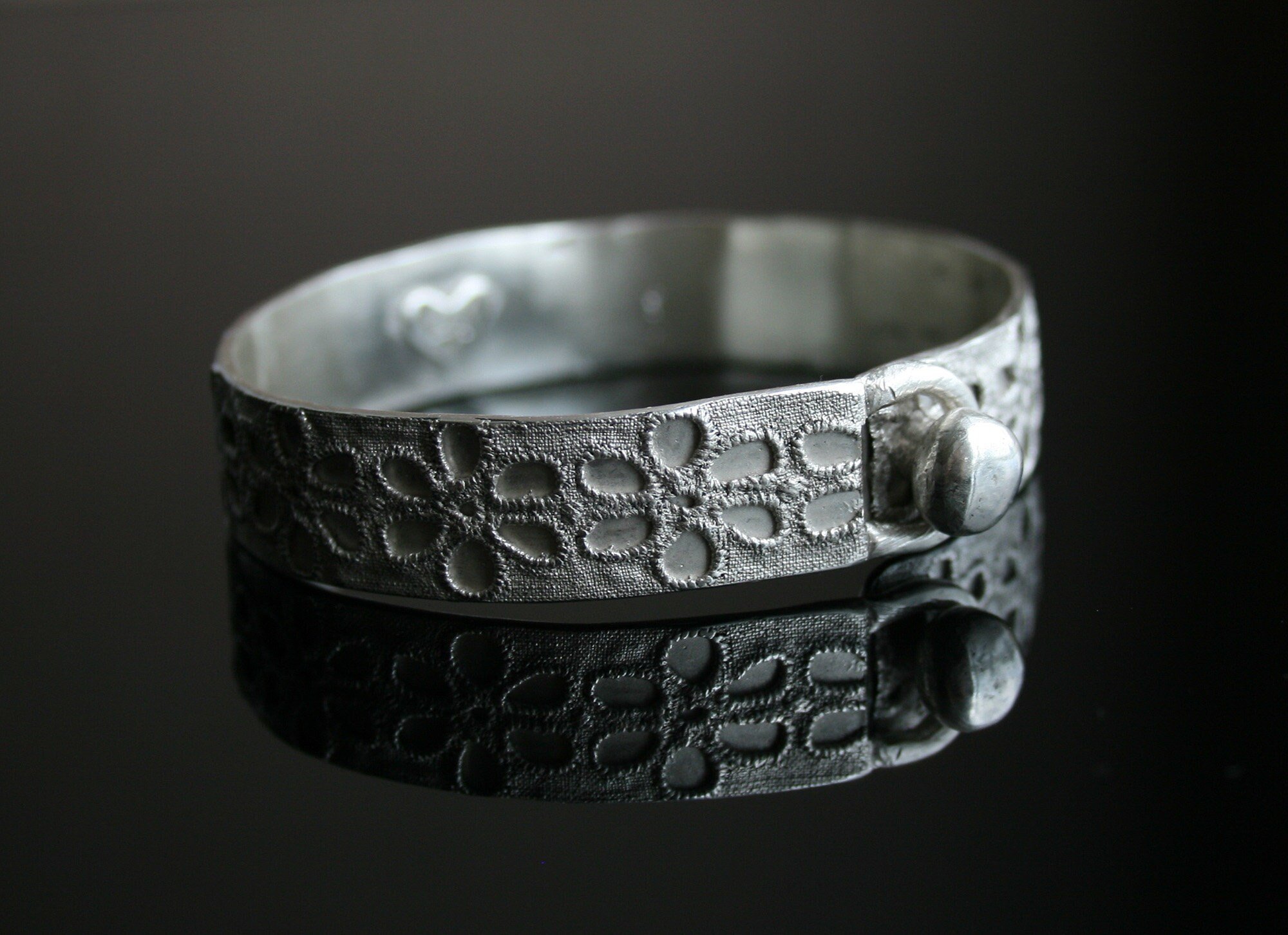 https://i.etsystatic.com/5806950/r/il/86d105/2455131155/il_fullxfull.2455131155_8tpc.jpg