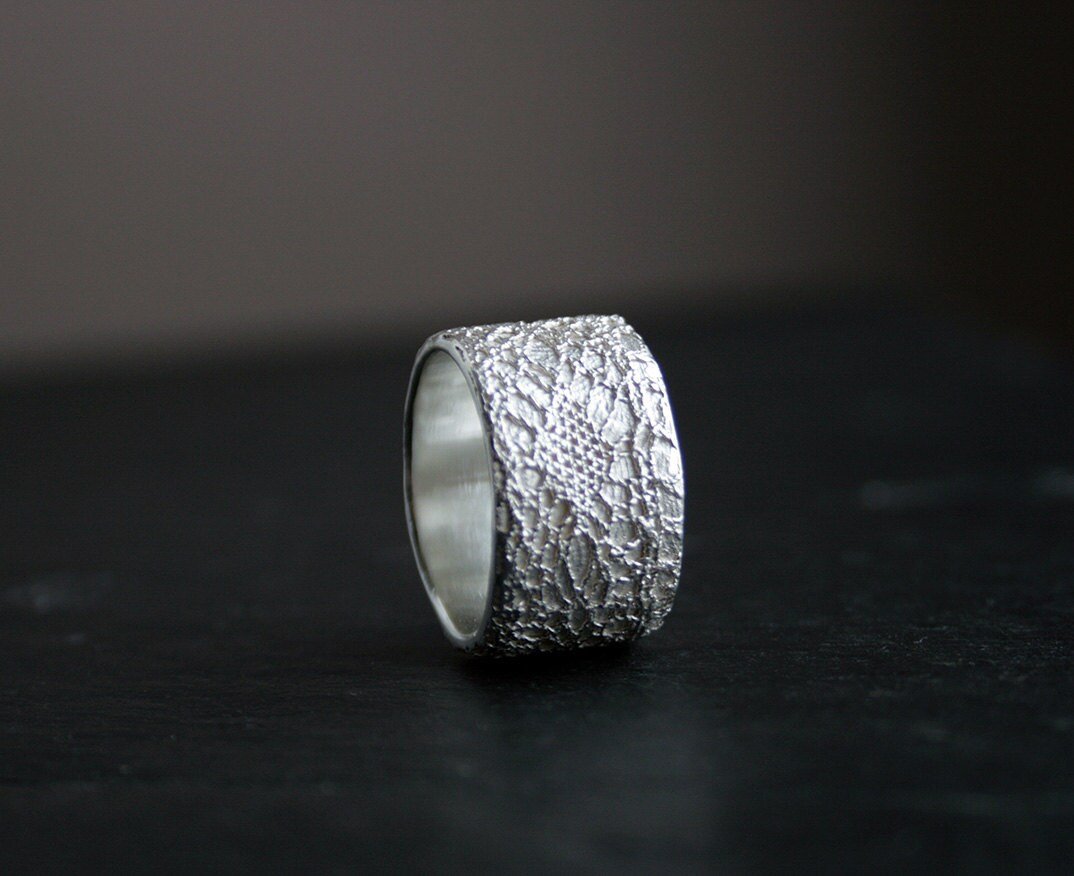 https://i.etsystatic.com/5806950/r/il/dfc219/1129266366/il_fullxfull.1129266366_m7ve.jpg