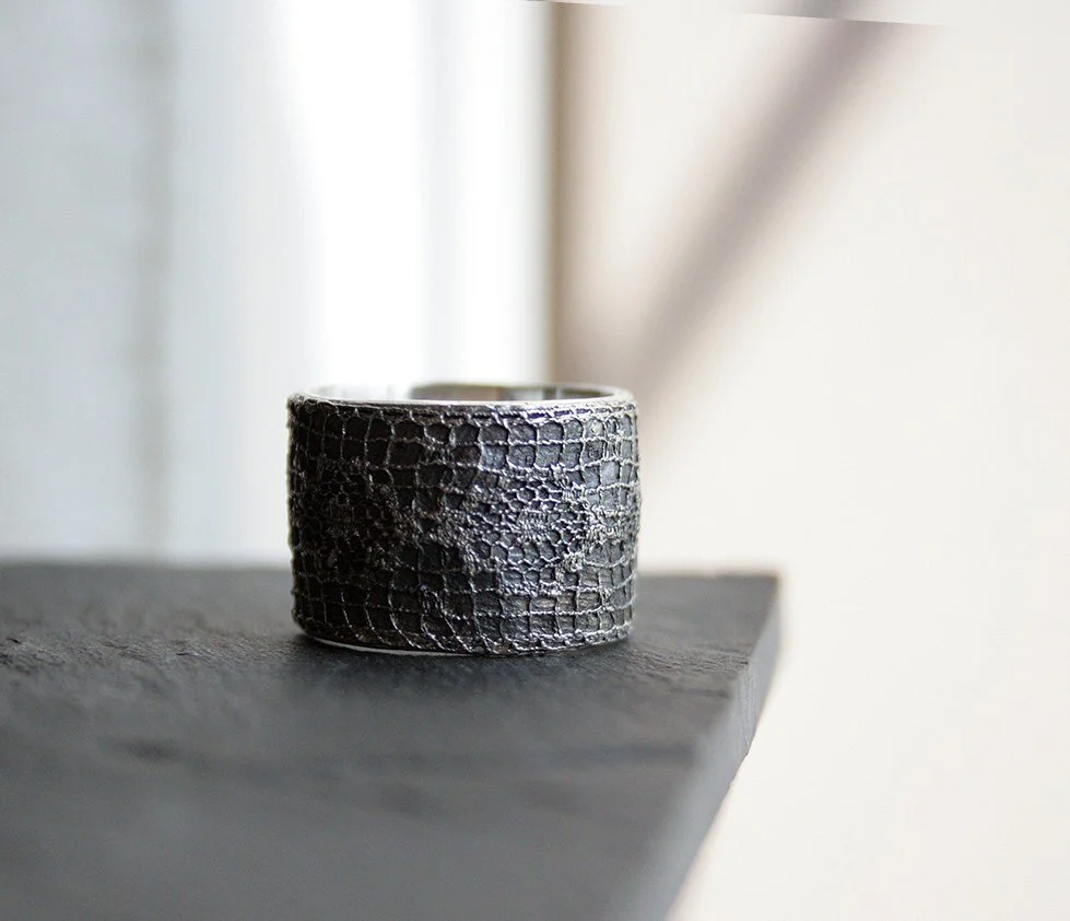 https://i.etsystatic.com/5806950/r/il/66fd88/830771417/il_fullxfull.830771417_q5fi.jpg