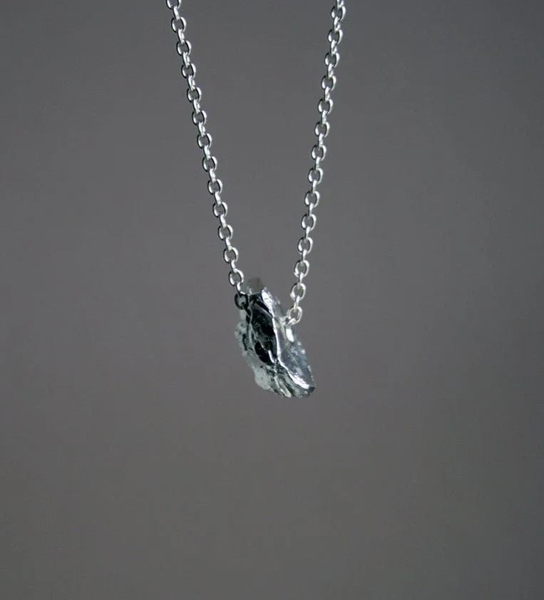 https://i.etsystatic.com/5806950/r/il/beedd9/1662194671/il_fullxfull.1662194671_jmrr.jpg