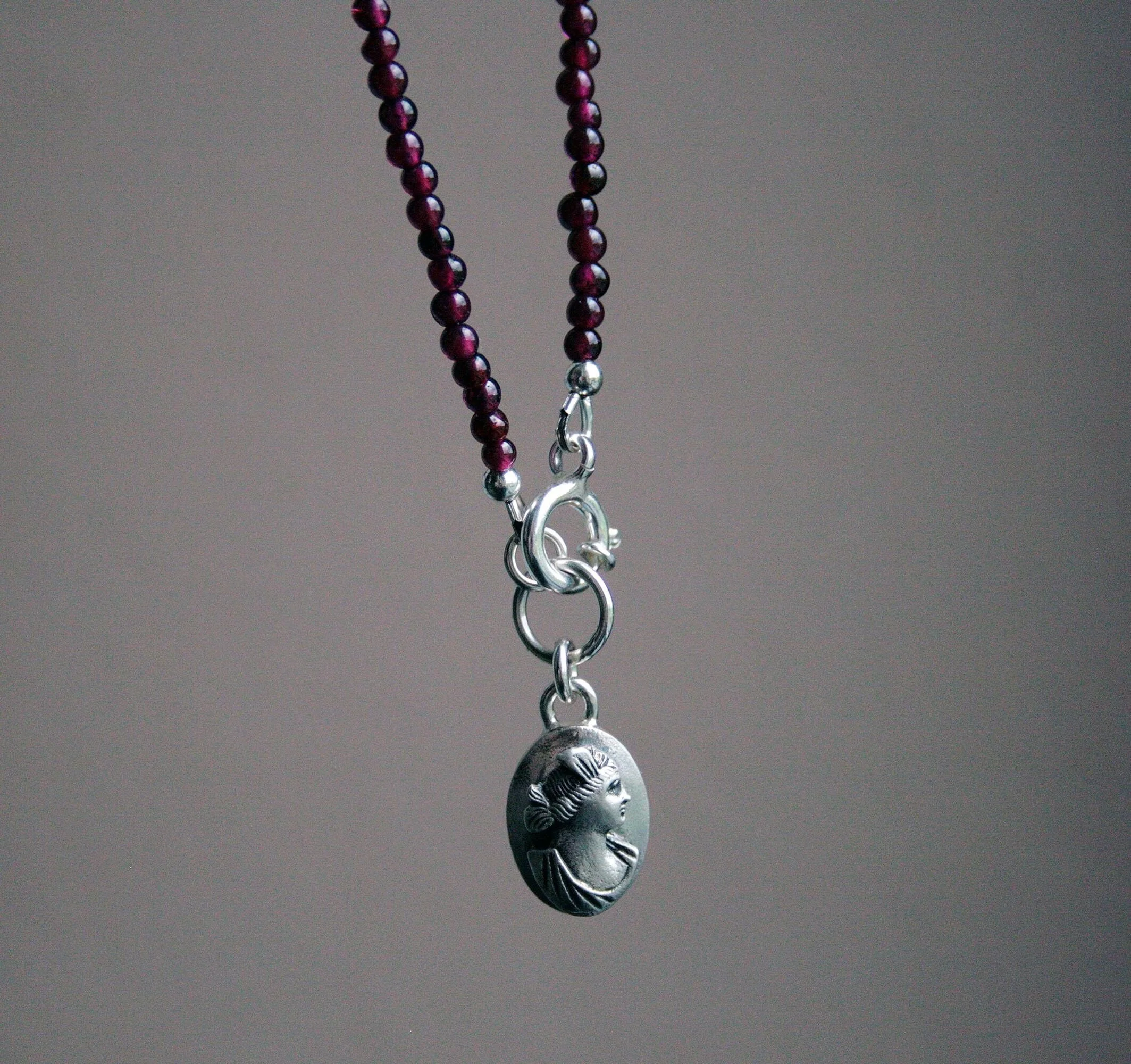 https://i.etsystatic.com/5806950/r/il/170e29/6366666586/il_fullxfull.6366666586_s51u.jpg