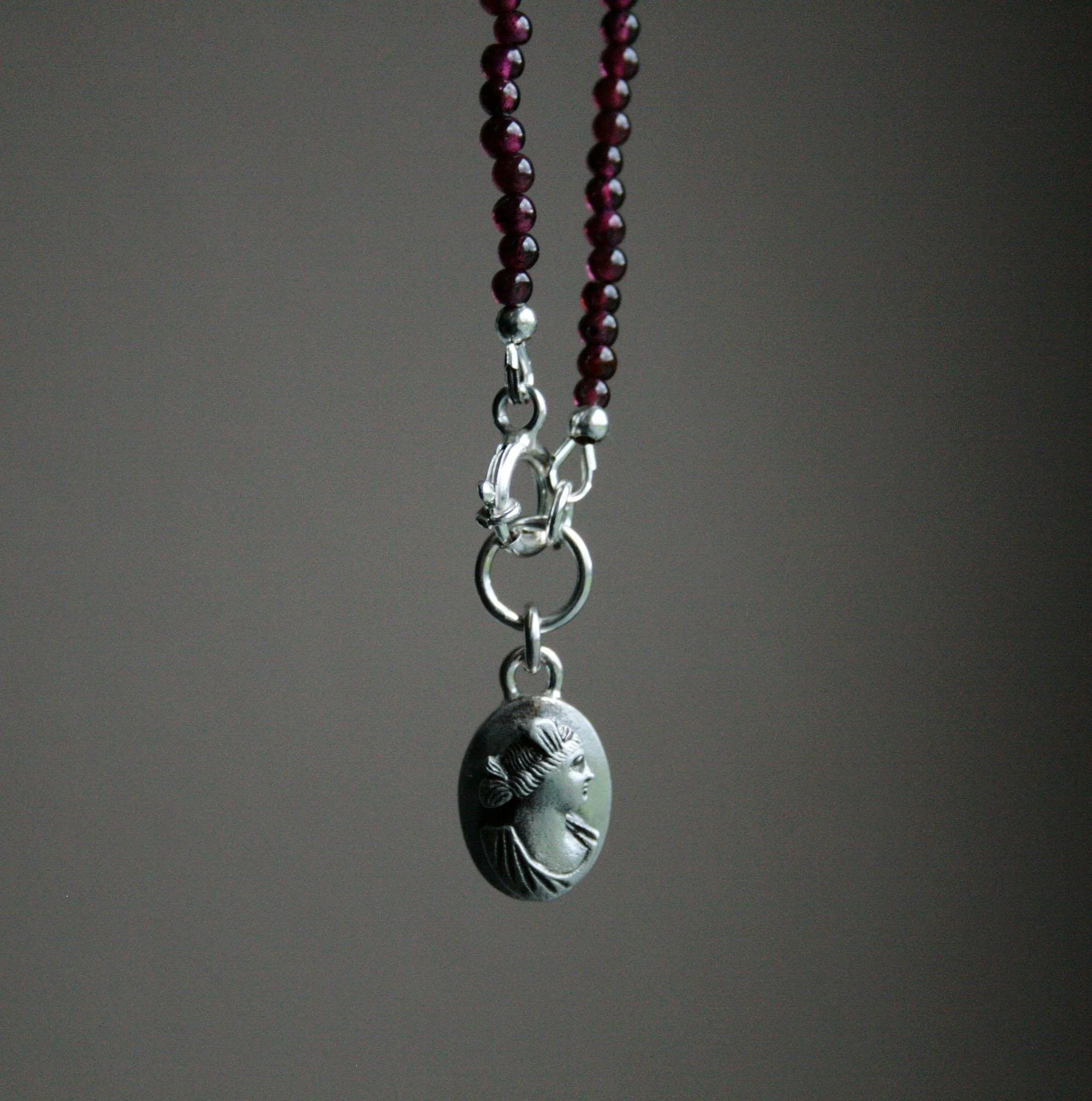 https://i.etsystatic.com/5806950/r/il/596033/6366597482/il_fullxfull.6366597482_43pm.jpg
