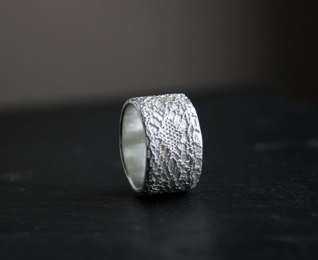 https://i.etsystatic.com/5806950/r/il/dfc219/1129266366/il_fullxfull.1129266366_m7ve.jpg