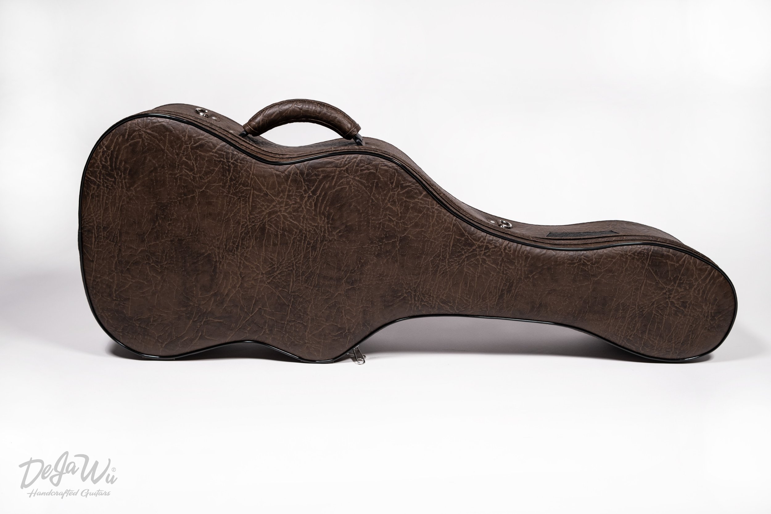 Dejawu Guitars - Custom hand made guitar case by Artur Benedykt from Poland.