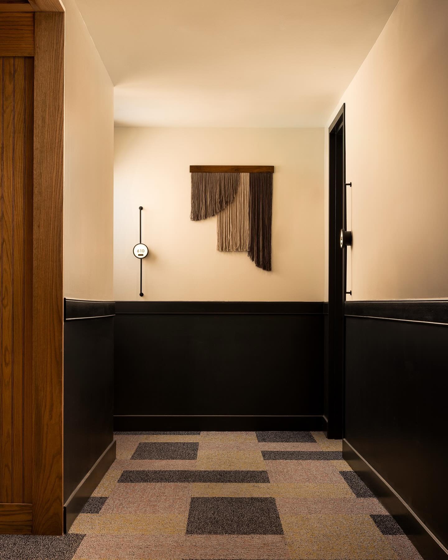 Each floor at The Weaver features its own unique pattern and playful artwork, creating a fun wayfinding experience while honoring the building&rsquo;s history.
&nbsp;
#patternplay #designdetails #designphilly #aeternumdesignstudio