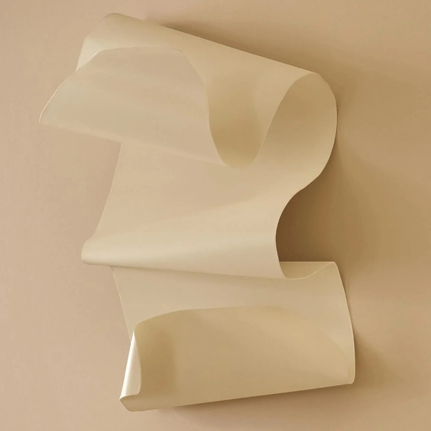 Our design for Cross Medical Group&rsquo;s new reception space in Villanova includes built-in art niches, designed to add interest to the entry and create a space for sculptural moments. We&rsquo;ve been especially obsessed with Clementine Maconachie