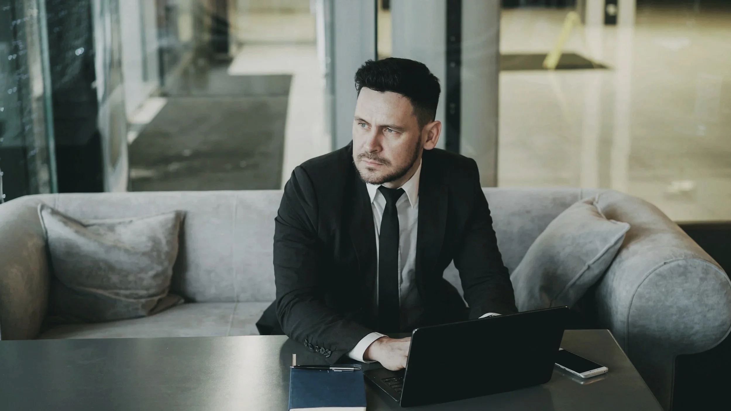 High-Functioning Depression: When You Look Fine But Feel Empty