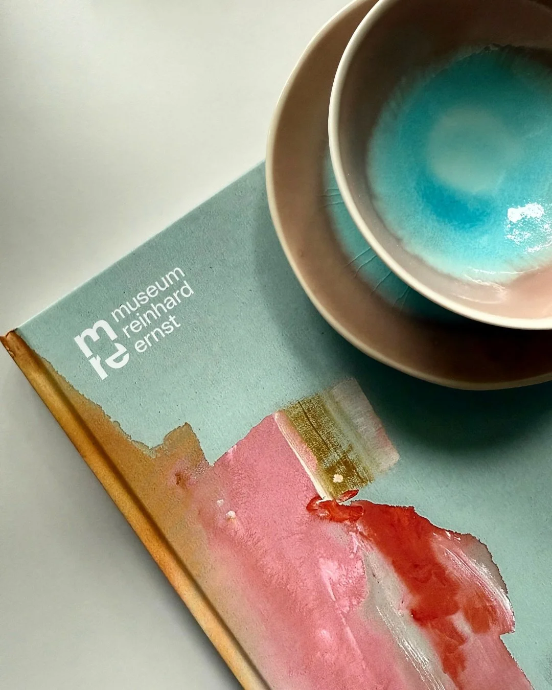 (Anzeige/Unbezahlte Werbung)

Wie &uuml;bersetzt man eine malerische Revolution in etwas, das wir jeden Tag benutzen k&ouml;nnen?
 Helen Frankenthaler war eine Ausnahmeerscheinung- eine Frau, die sich im m&auml;nnlich dominierten Feld der abstrakten 