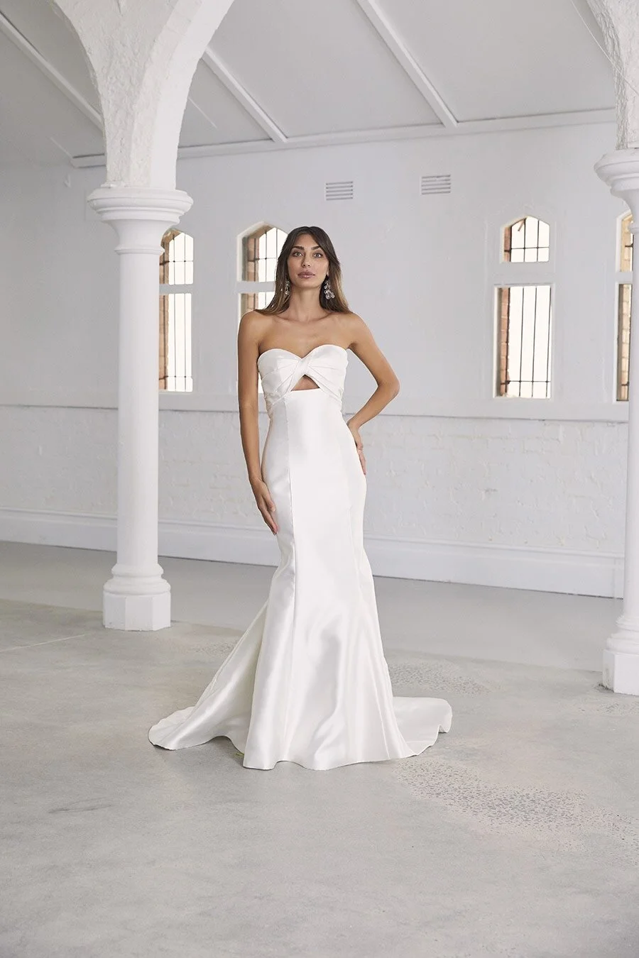 Avryl Wedding Gown