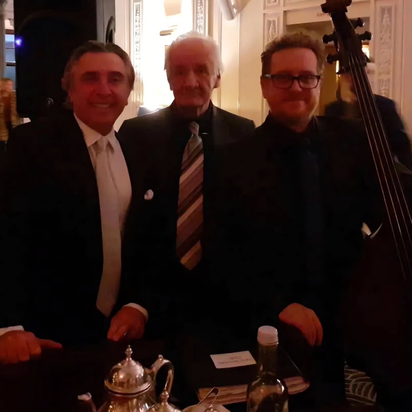 We are playing @hoveplace this coming Wednesday 4thDecember, commencing 7.30pm.
I am delighted to return once again to this lovely venue in Hove and accompanying me are Roy Hilton on piano and George Trebar on double bass. 
Join us for an evening of 