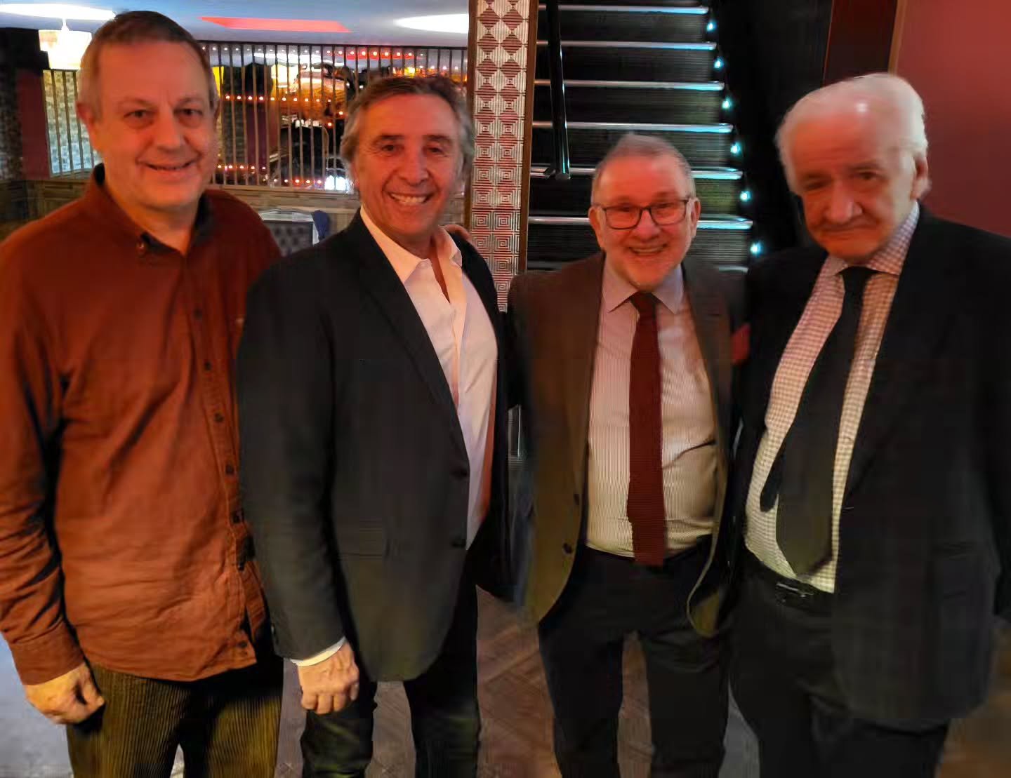 Always a good night @bohemiabrighton especially performing with Roy Hilton,  Bobby Worth and Paul Whitten.
Another great evening of live music and big thanks to @bohemiabrighton and everyone present for supporting the live music scene. 
#keepmusicliv