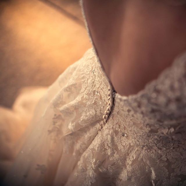 Details.
#bride #wedding #weddingdress