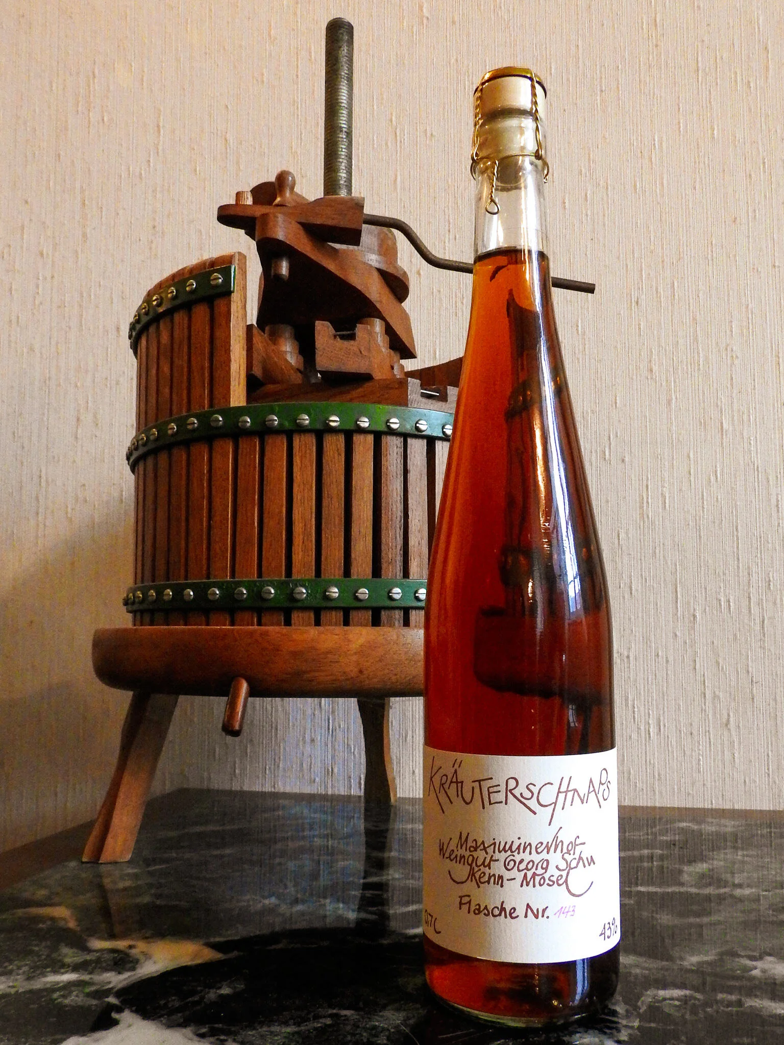 Kräuterschnaps (Magenbitter)