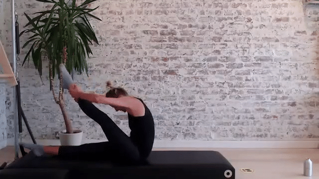 Advance Work Out with Abs and Kneeling Knee Side Kicks