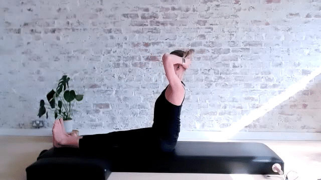 Intermediate flow with stomach Massage and shortbox Series