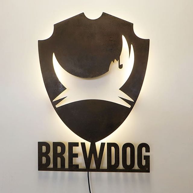 Custom light feature for Brewdog in rusted steel 
#lighting #lasercut #rustedsteel #branding #bespokedesign