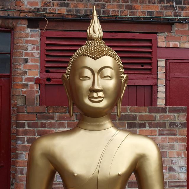 Big ol' gold Buddha, for the King and I set #jesmonite #sculpture #artfabrication #theatredesign