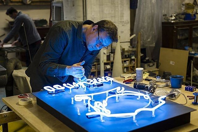 Kelvin working on some bespoke neon lighting for Brewdog #makers #neonlighting #neon #commercialspaces #commercialartwork #artfabrication #lightboxes #design