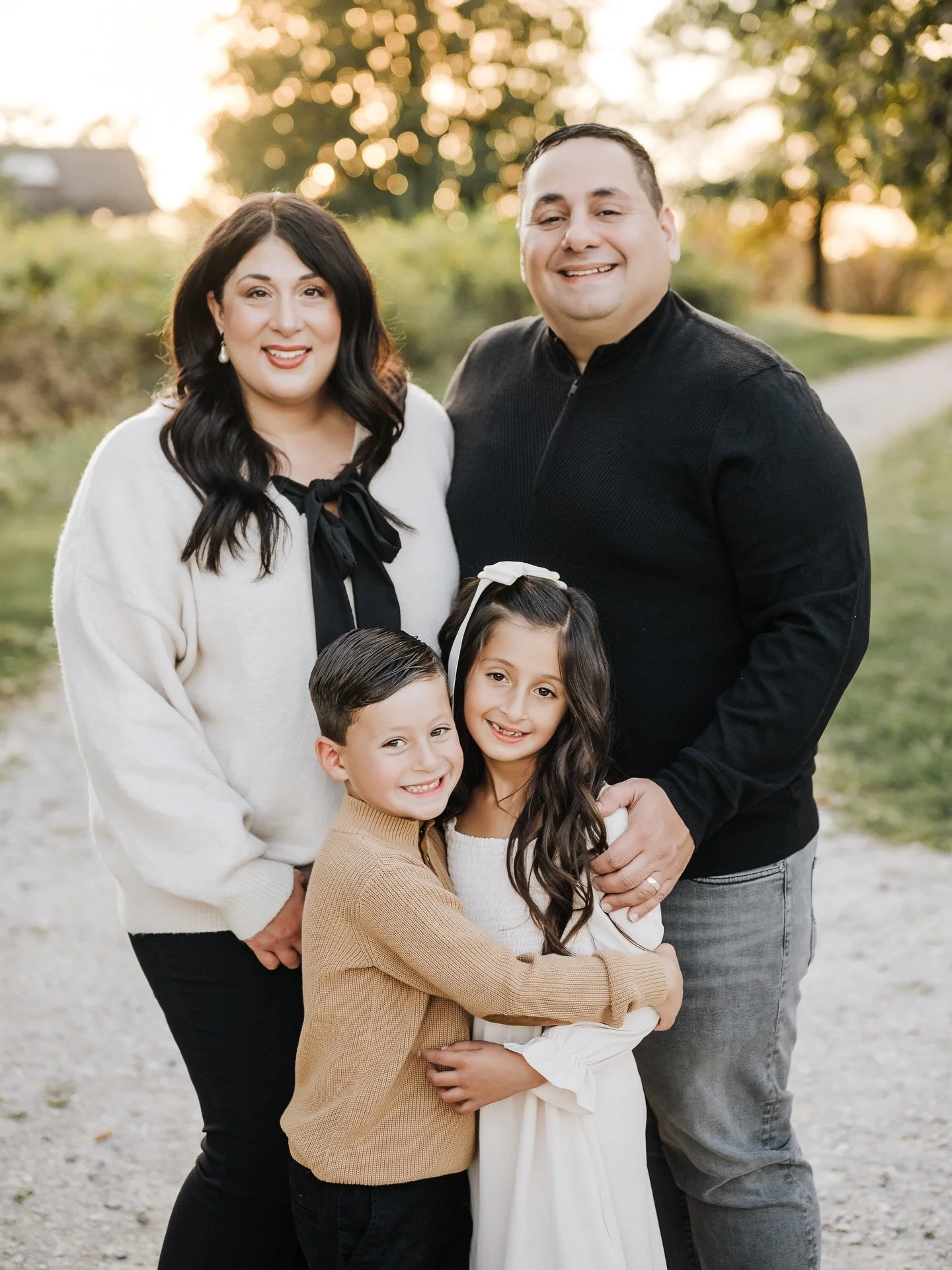 Golden light, cozy smiles, and all the love 🍂
This sweet family brought so much warmth and joy to their fall session &mdash; the laughter and snuggles made every moment feel effortless. ❤️