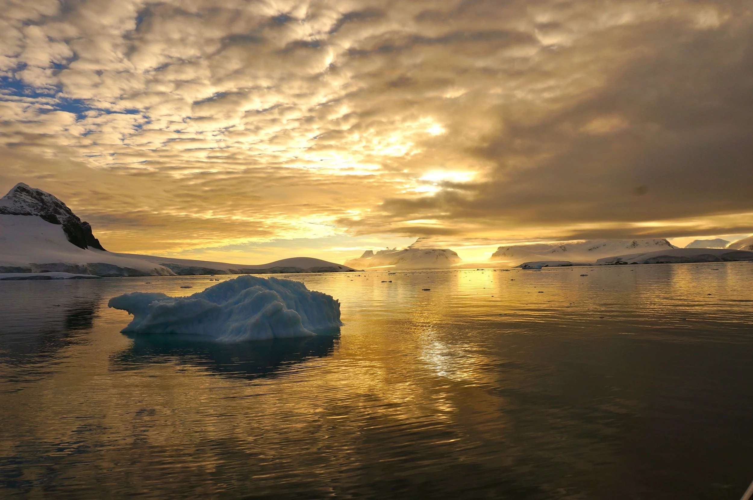 Antarctic Sunset.jpg