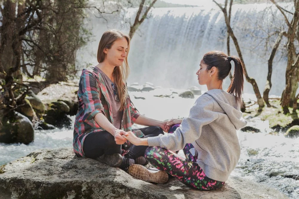 How Faith and Therapy Can Work Together in Mental Health Healing