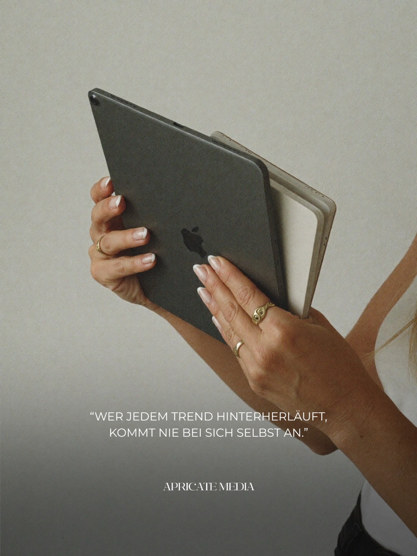 Viele Brands jagen Trends nach, nur um mit viel Gl&uuml;ck einen viralen Post zu haben, der dann ggf. neue Follower bringt. Aber wei&szlig;t du was? Diese neuen Follower geh&ouml;ren mit hoher Wahrscheinlichkeit nicht einmal zu deiner Zielgruppe. 🌝
