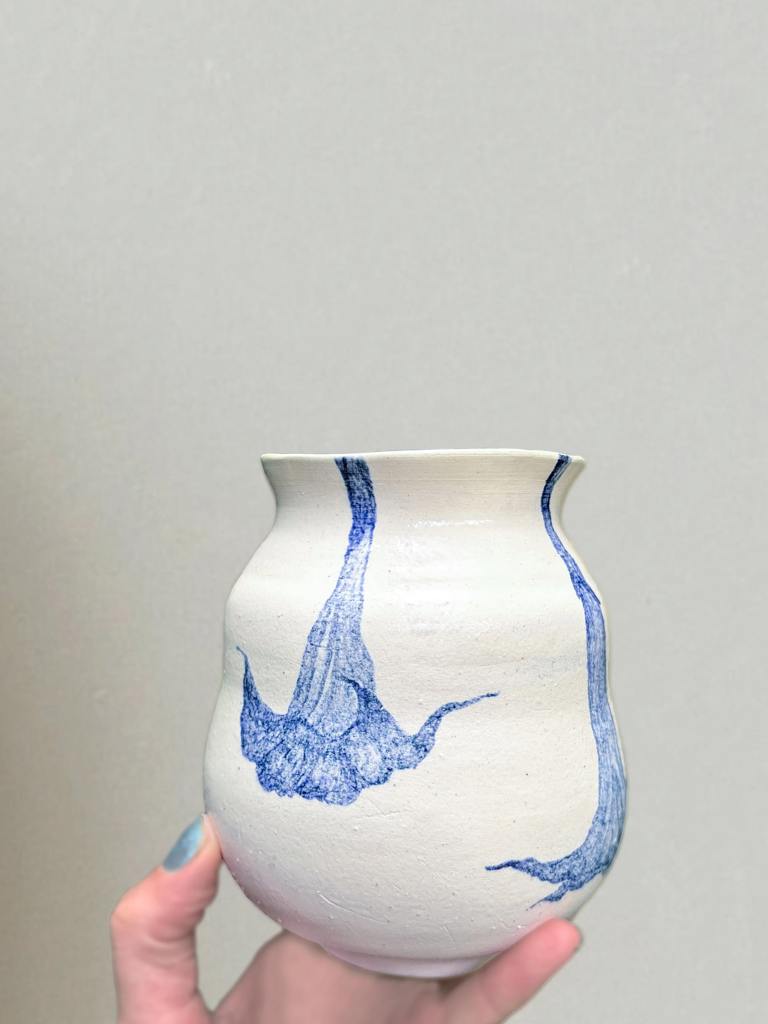 Dartura_vase_lighter_edit.jpeg