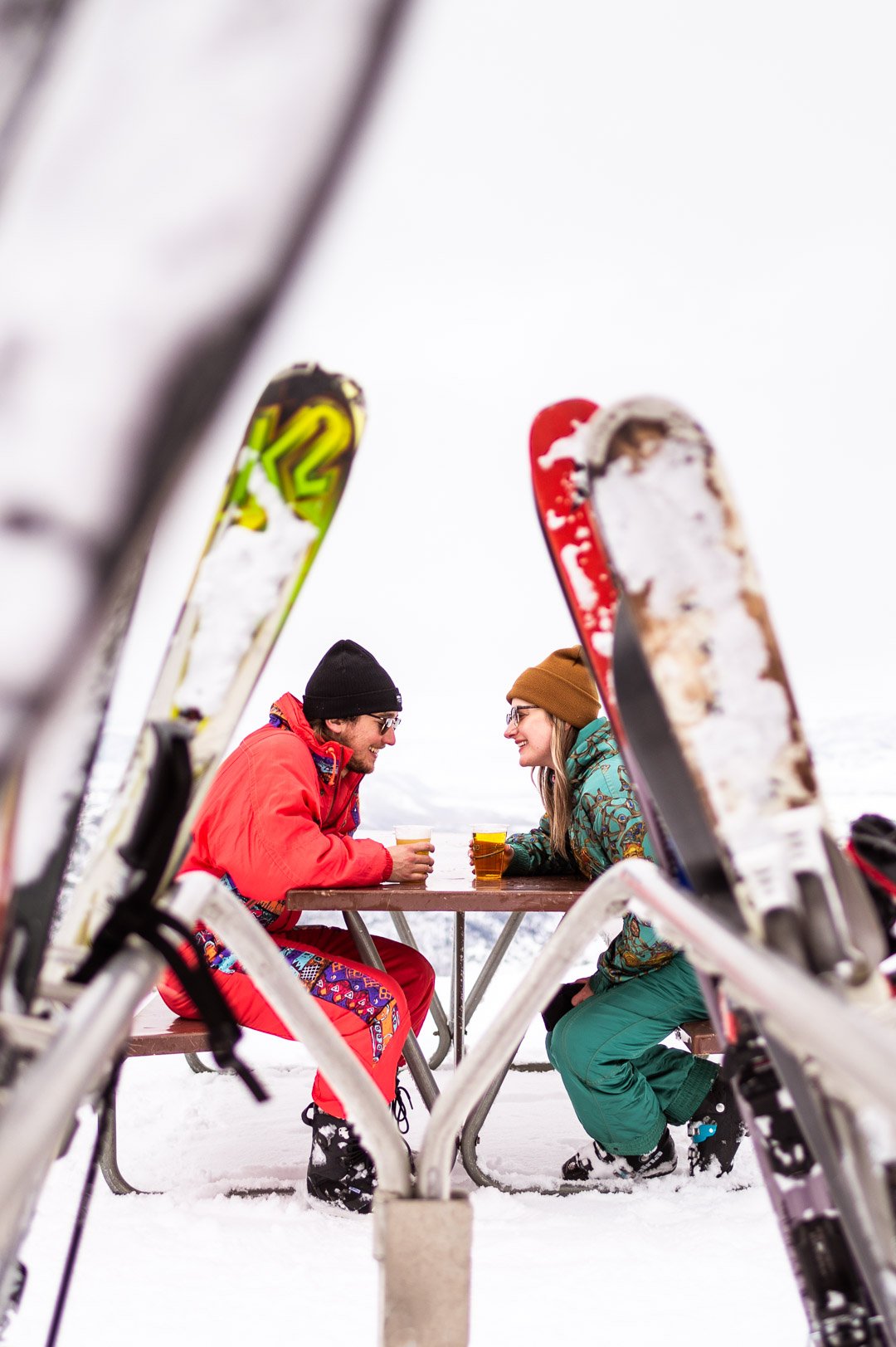 Engagement session while skiing