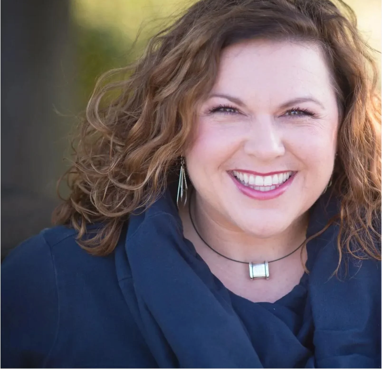 Episode 25: How to Spot a Toxic Work Environment