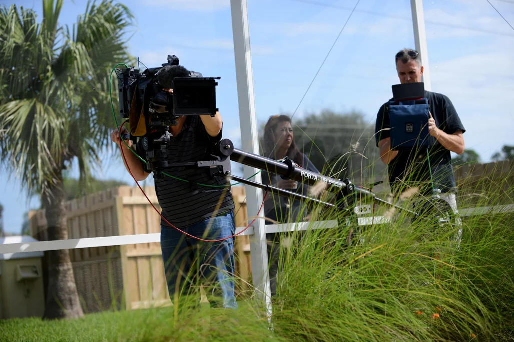 Unity_Shoot_Jib_HDX900_Rick_Bill_low_angle_tall_grass.jpg