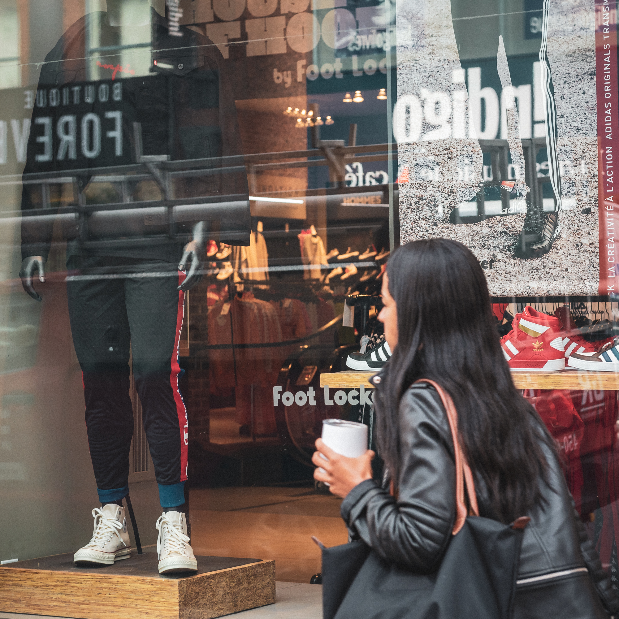 boutique adidas rue ste catherine