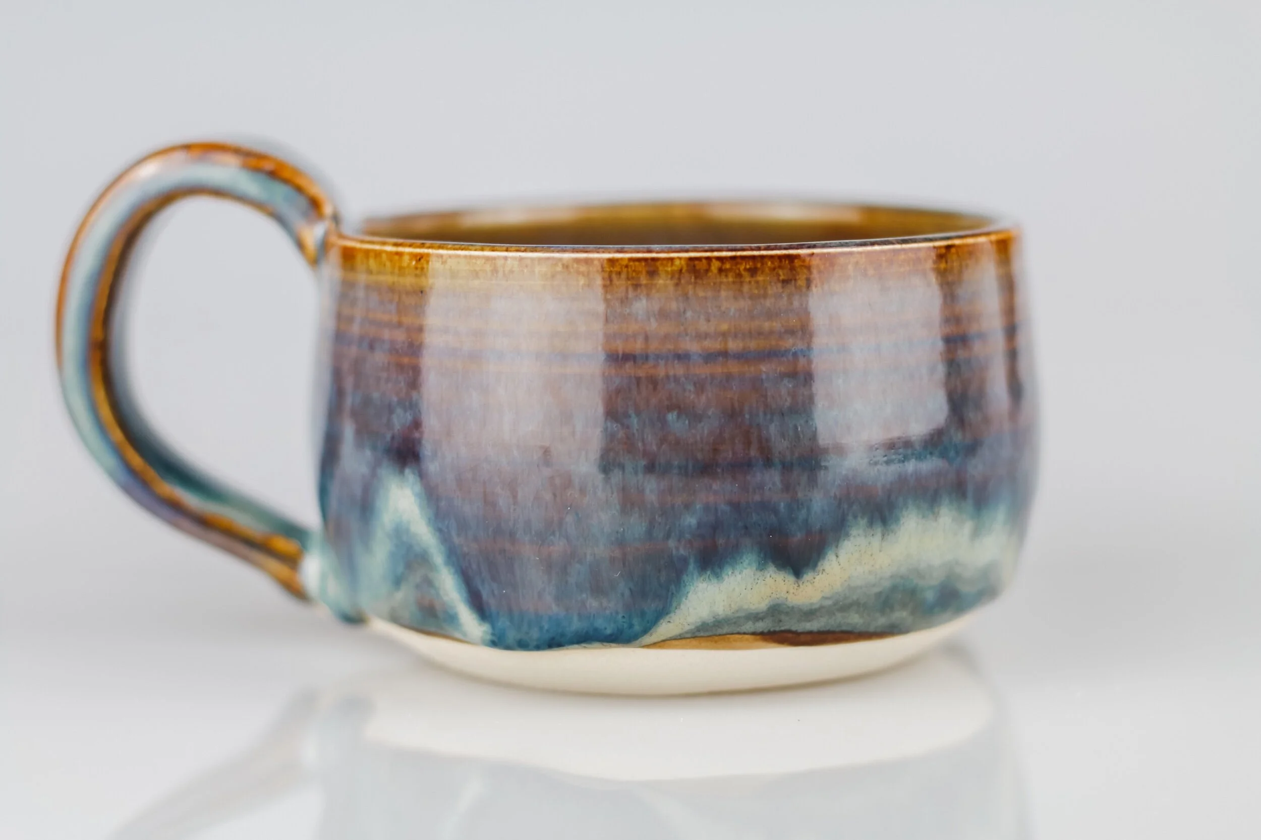 F77FEE27-9749-4BD9-92ED-31BFF9156F2E