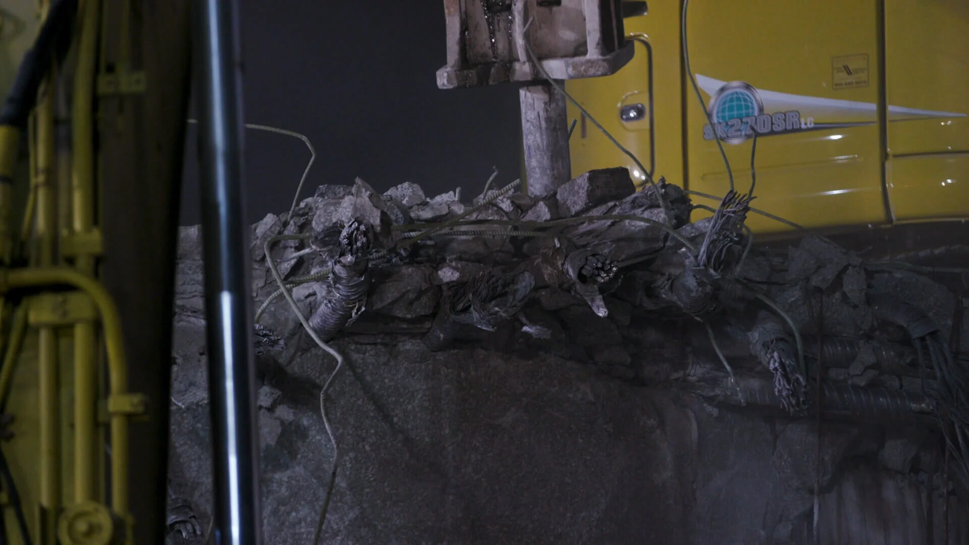 EXPERT CHOREOGRAPHY.