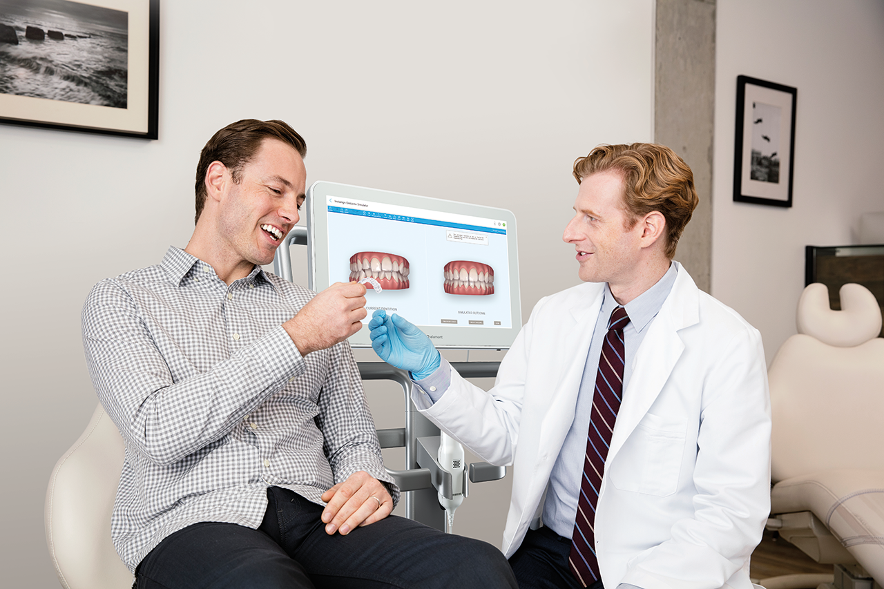 Invisalign_iTero-Element-2_Fitting_HR_CMYK.png