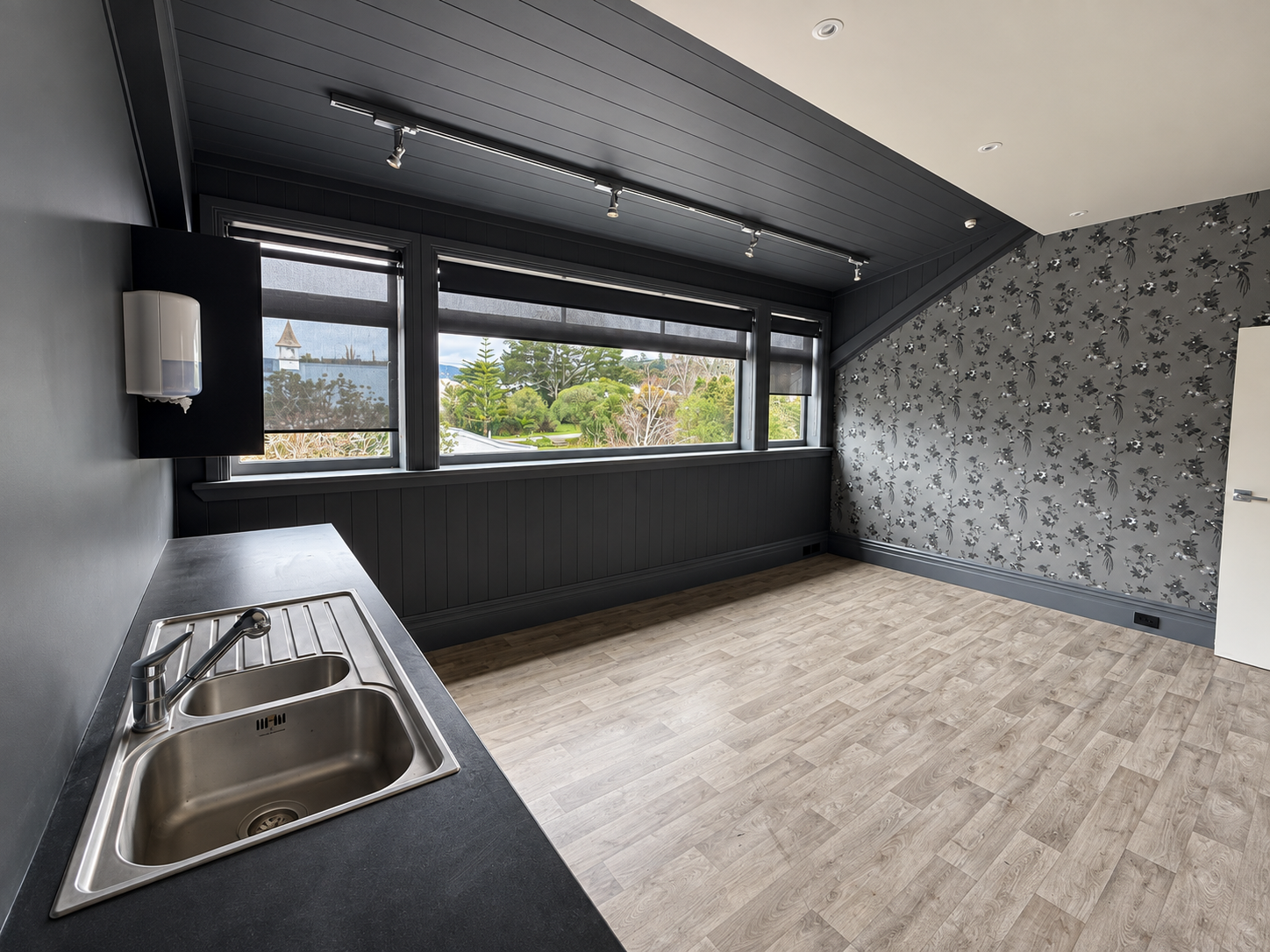 Commercial Space Available in Matakana Village