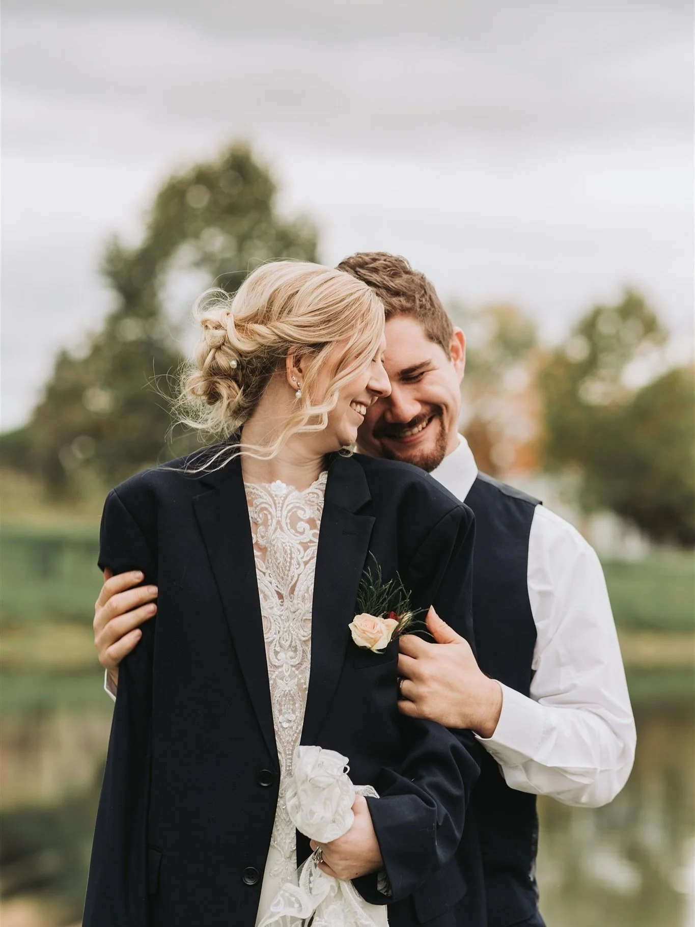 The air was crisp, the light was soft, and the love between these two brought all the warmth the day needed. A little sneak peek into Bill &amp; Amanda&rsquo;s beautiful celebration 🤍

#jtrmedia #centralpawedding #pennsylvaniaweddingphotographer #ce
