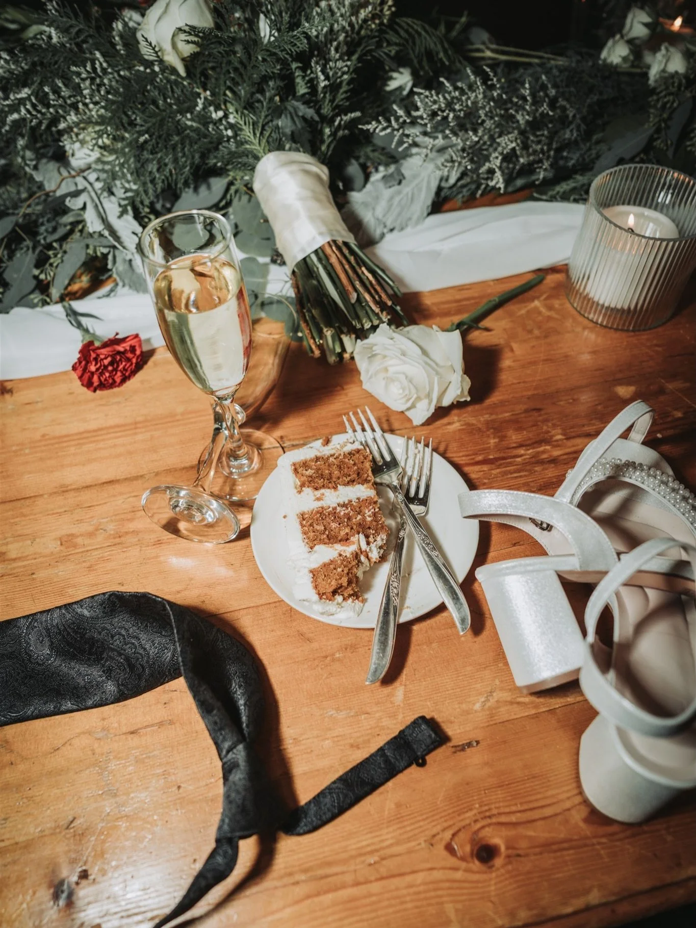 Proof of a night well celebrated 🤍

Empty glasses, loosened ties, and the sweetest kind of exhaustion!

#jtrmedia #lancasterwedding #pennsylvaniaweddingphotographer