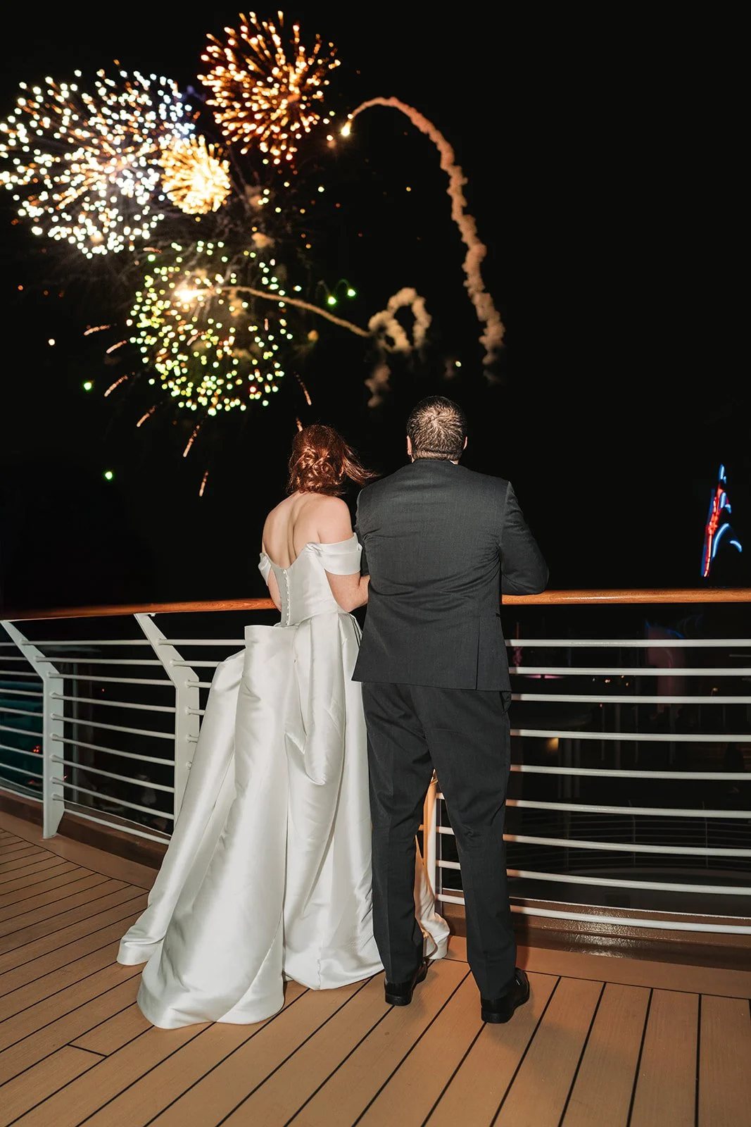 disney-dream-fireworks-wedding-photos.jpg