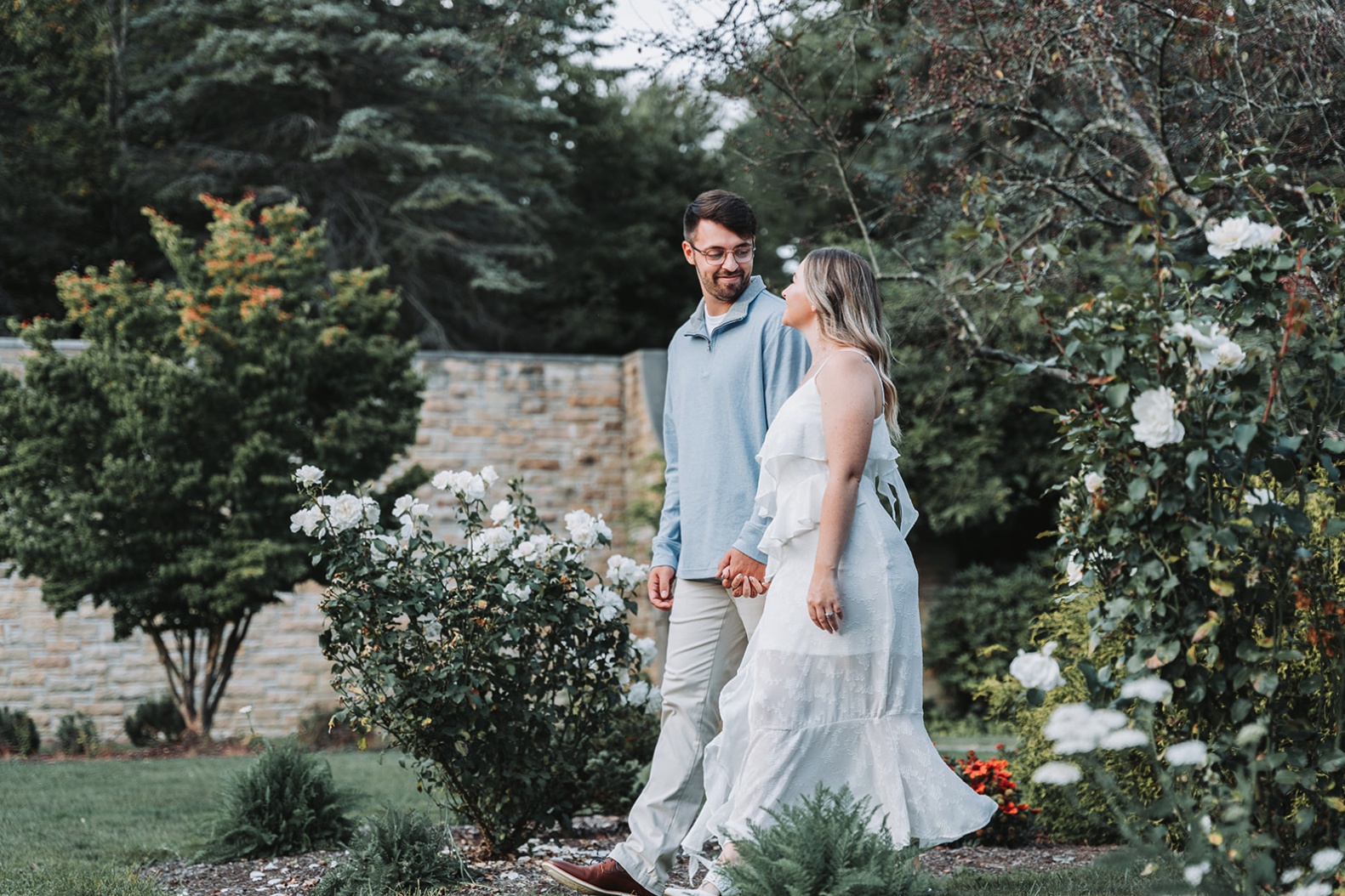 gardens-engagement-photo.png